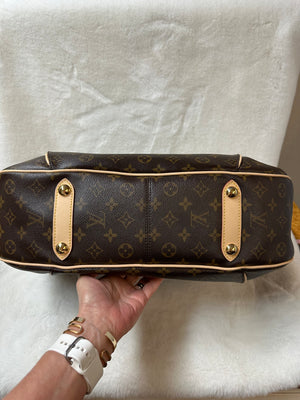 Louis Vuitton Galliera MM – City Girl Consignment