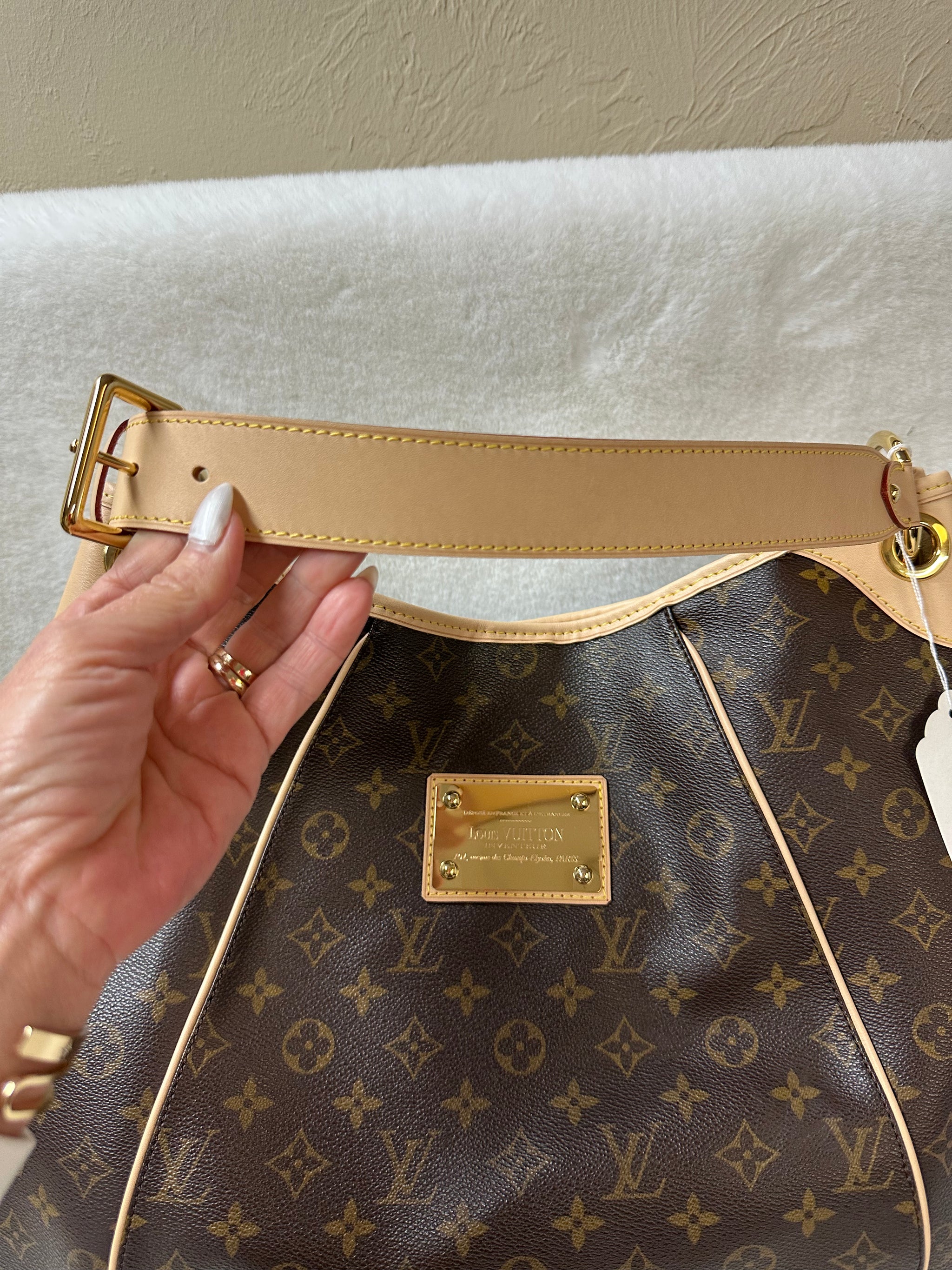 Louis Vuitton, Bags, Louis Vuitton Monogram Galliera Inventeur Hobo Bag